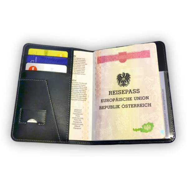 Pilot passport kit for airplane pilots | BAYO