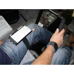 i-PILOT PHONE for airplane pilots | BAYO