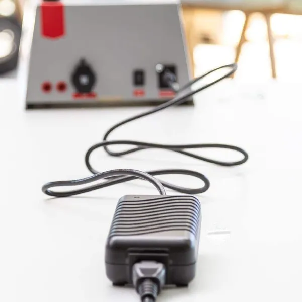 24V Charger | for TF1 & TF2 for airplane pilots | BAYO