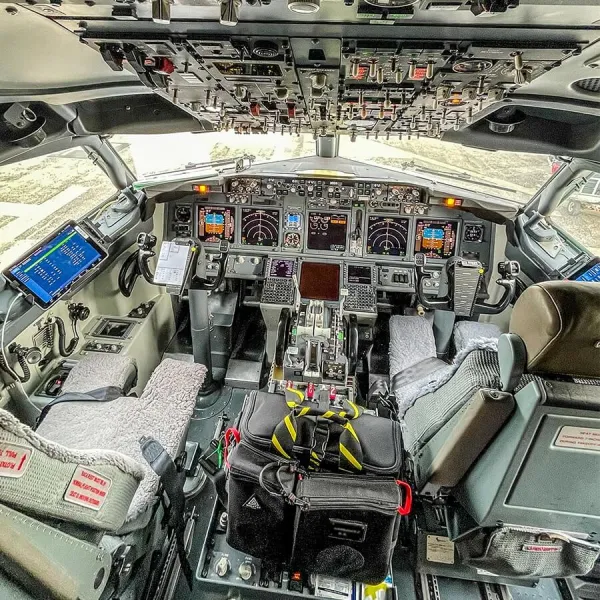 TACAN AERO Flight Bag - Dimatex for airplane pilots | BAYO