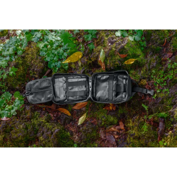 Aviation survival gear bag for airplane pilots | BAYO