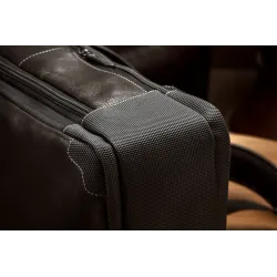 Duke flight bag for airplane pilots | BAYO