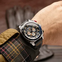 Montre AVI-8 : AV-4100-02