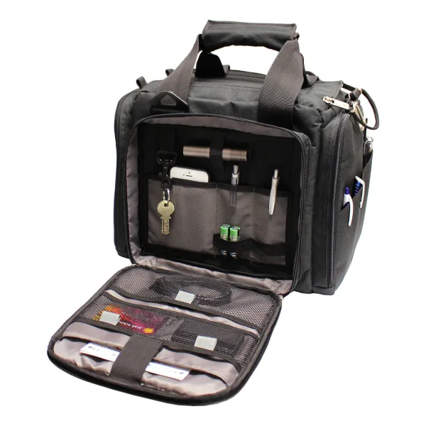 Small Pilot Travel Bag for airplane pilots | BAYO